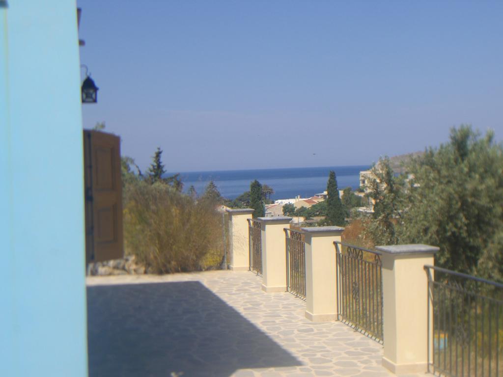 Blue Villa Panormos  객실 사진